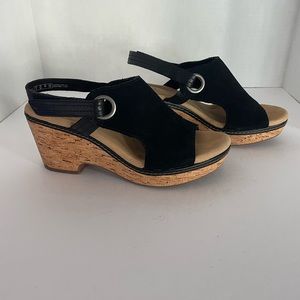 Clarks Womens Giselle Sea Wedge Black Ankle Strap Heels Size 7.5